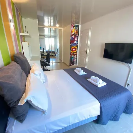 Le Cadre Royal - Vue Sur Le Canal, Wi-fi, Climatisation Et Parking *