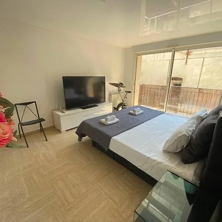 Le Cadre Royal - Vue Sur Le Canal, Wi-fi, Climatisation Et Parking